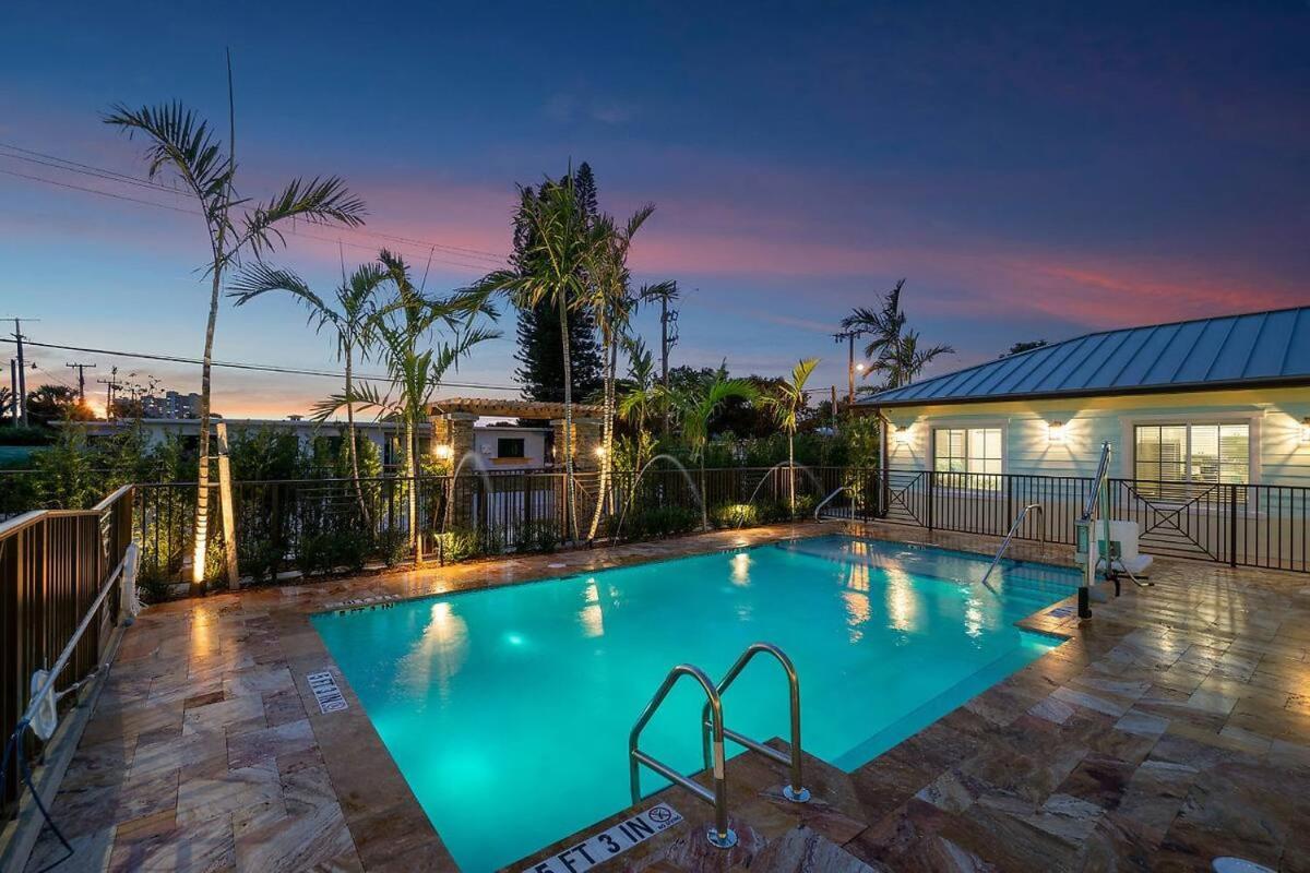 Bermuda Bungalows West Palm Beach Exteriör bild